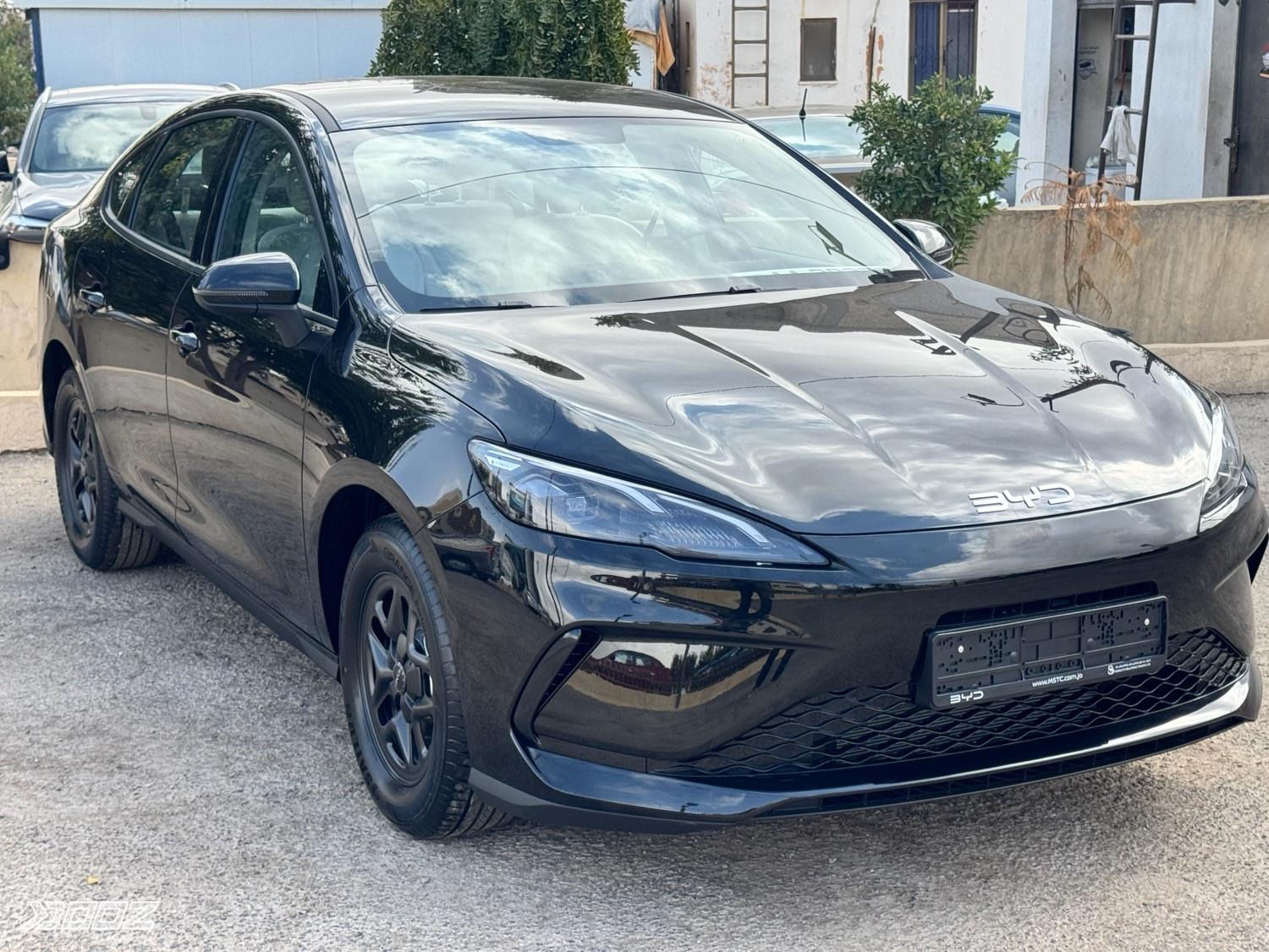 بي واي دي Seal 5 DM-i 2027 للبيع في عمان