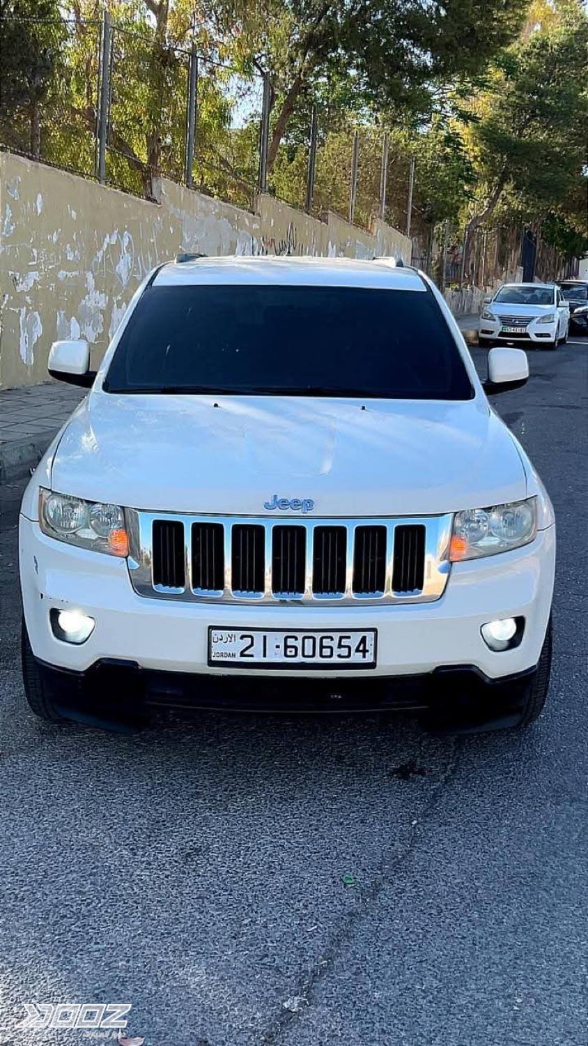 Jeep Grand Cherokee 2011 for sale in Amman