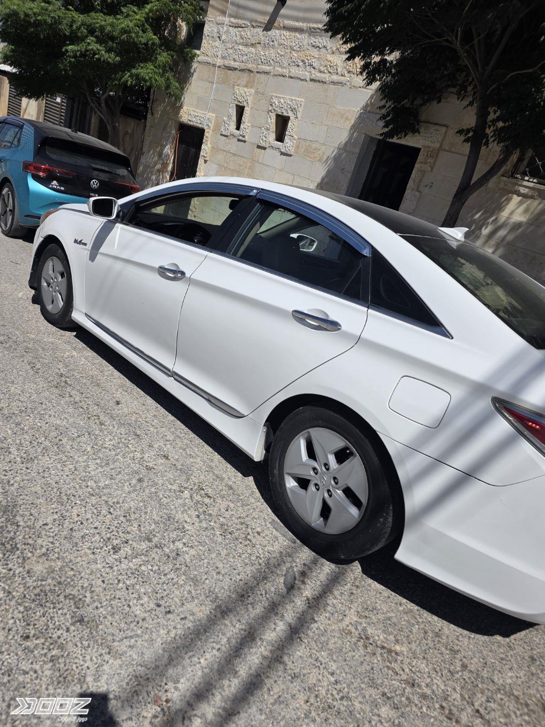 Hyundai Sonata 2012 for sale in Zarqa