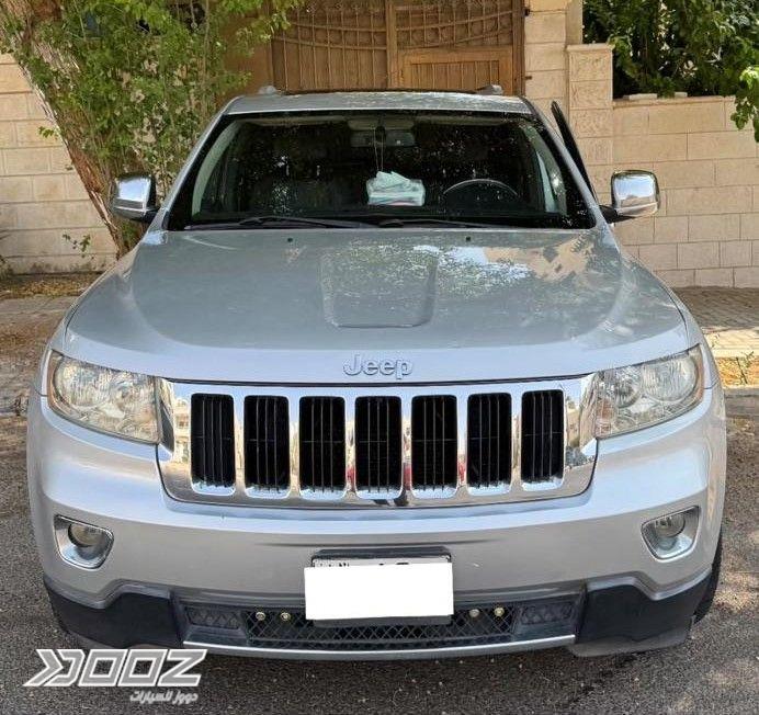Jeep Grand Cherokee 2011 for sale in Aqaba