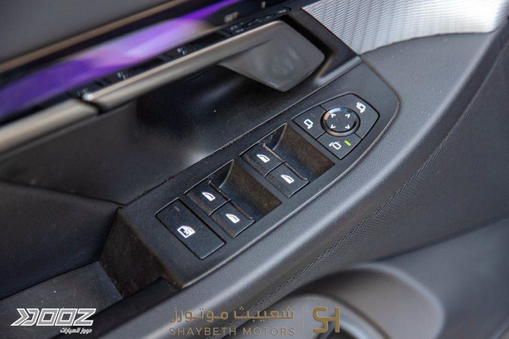 بي إم دبليو اي 5 اي درايف 40 2024 للبيع في عمان