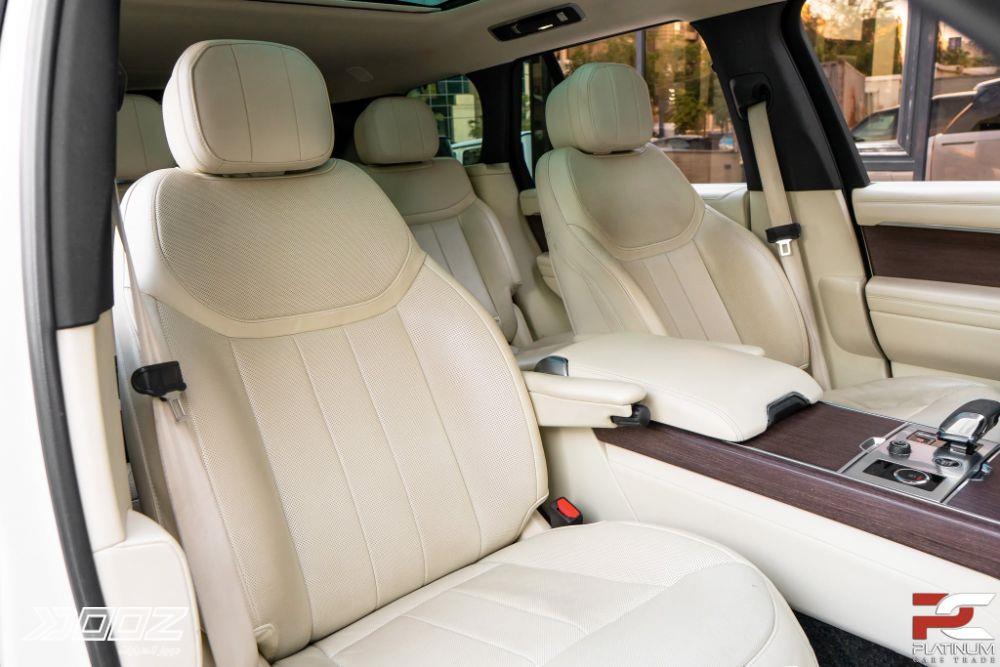 Range Rover Range Rover 2023 للبيع في عمان