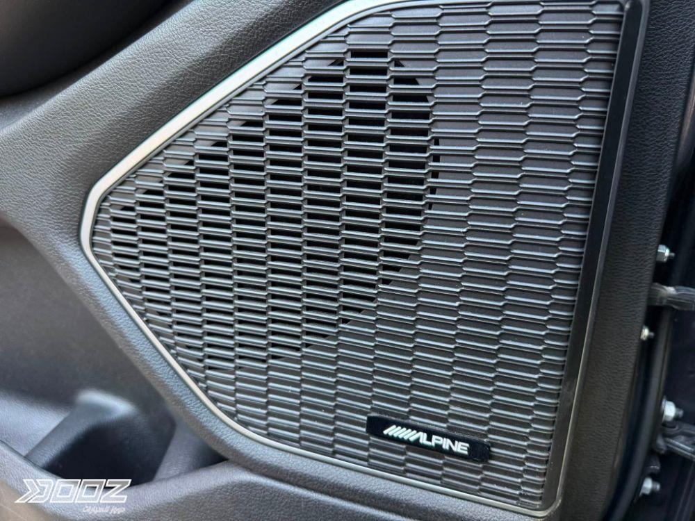 Jeep Grand Cherokee 2024 للبيع في الزرقاء-المنطقة الحرة