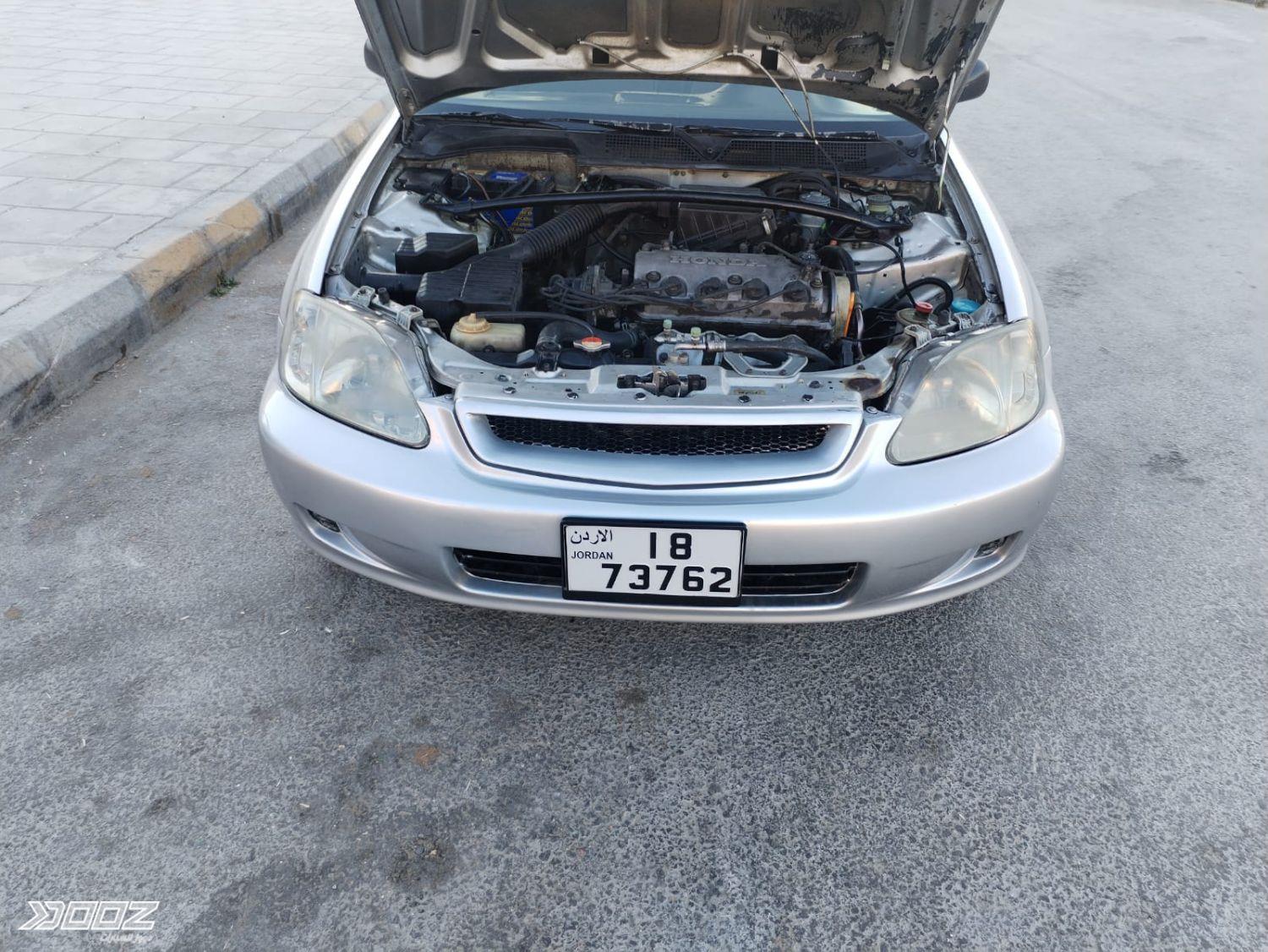 Honda Civic 2000 for sale in Zarqa