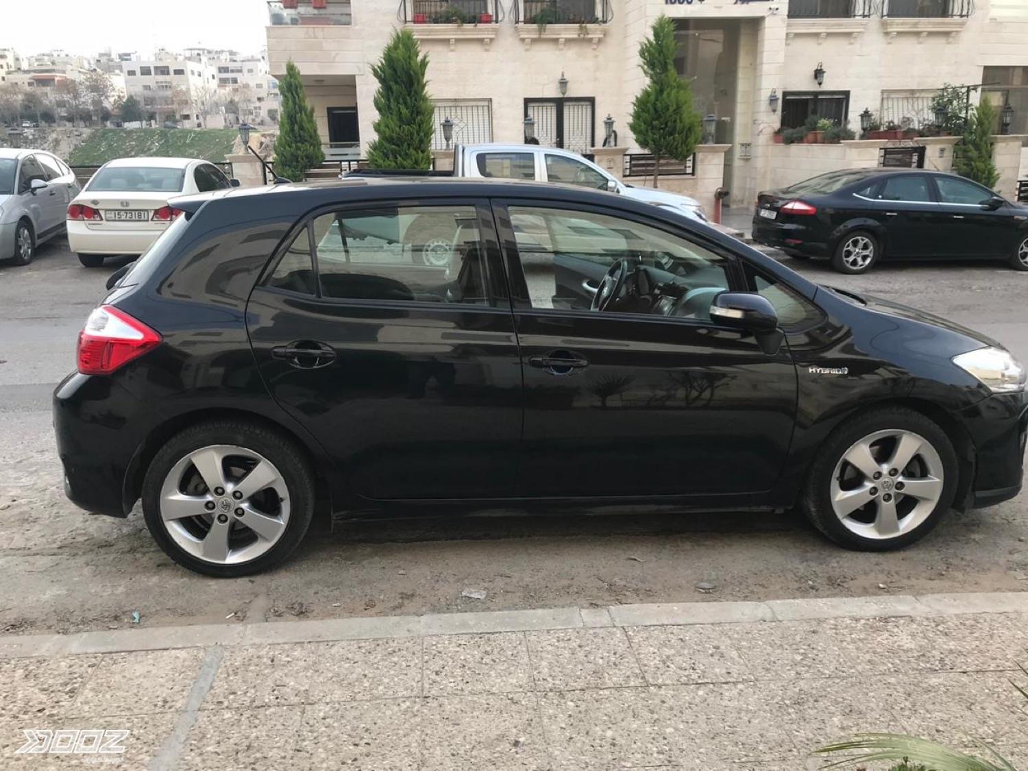 Toyota Auris 2011 for sale in Amman