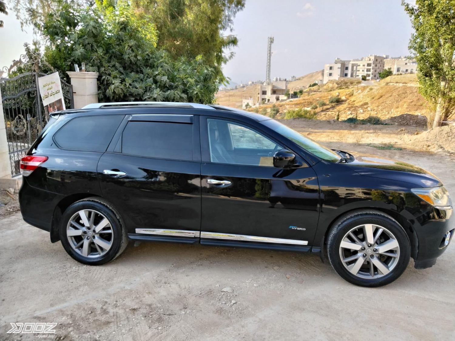 Nissan Pathfinder 2014 for sale in Amman