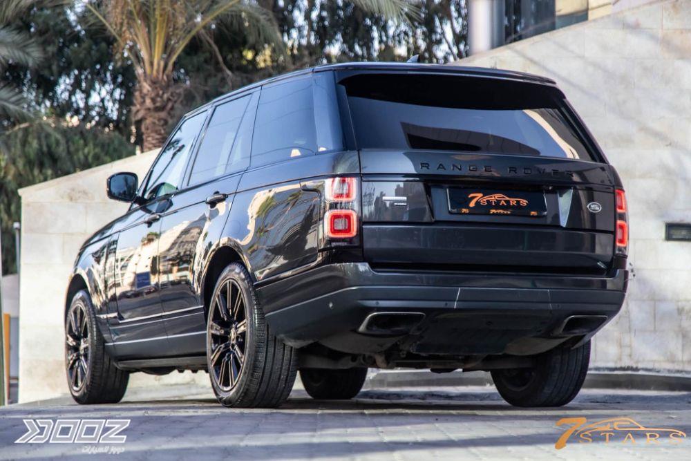 Land Rover Range Rover Vogue P400e 2021 للبيع في عمان