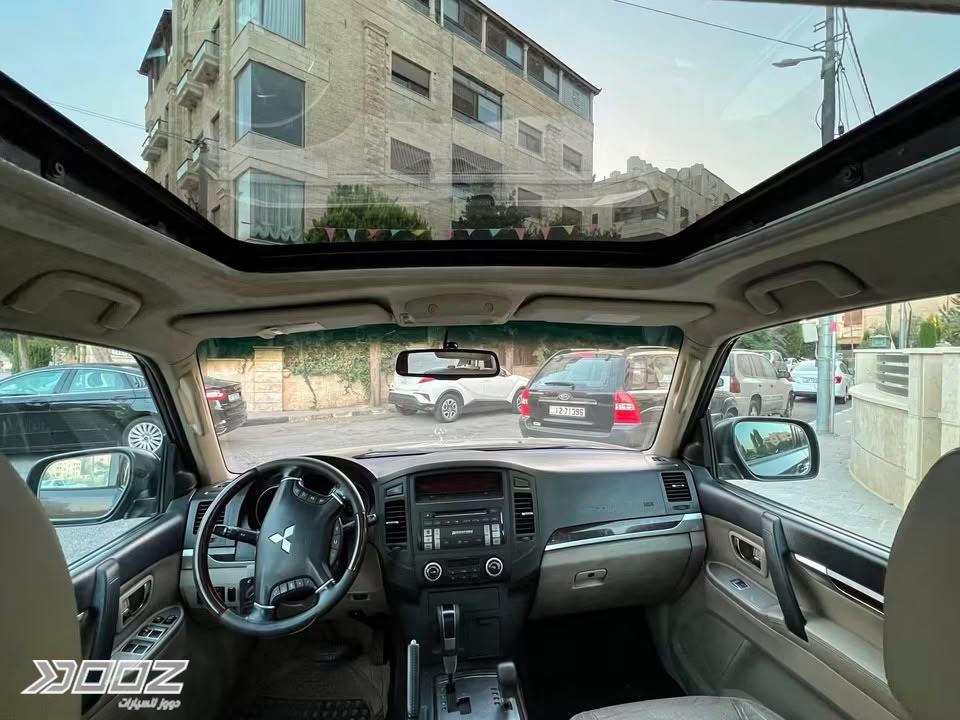 ميتسوبيشي Pajero 2010 للبيع في عمان