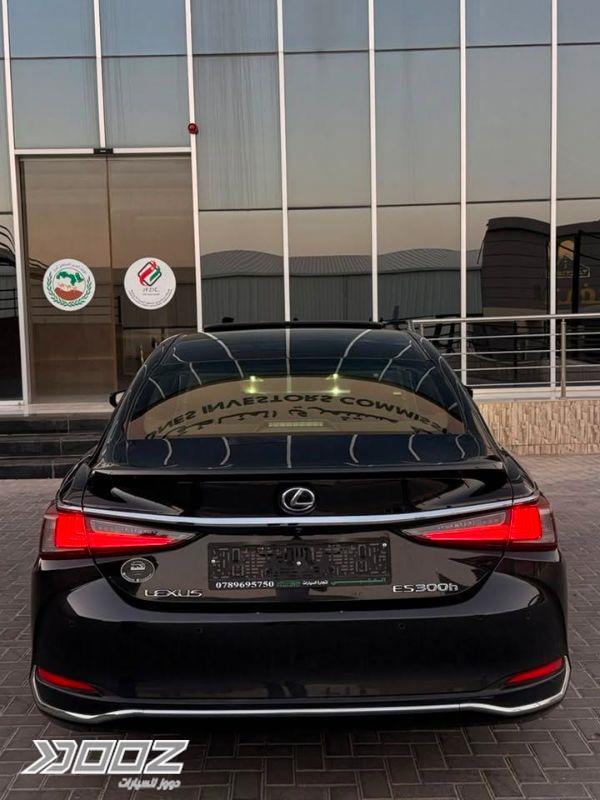 Lexus ES300H 2021 for sale in Zarqa-freezone