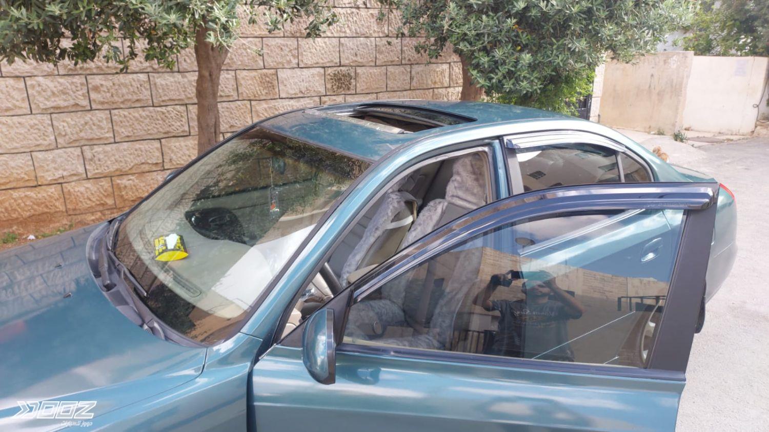 هيونداي الانترا 2002 للبيع في عمان