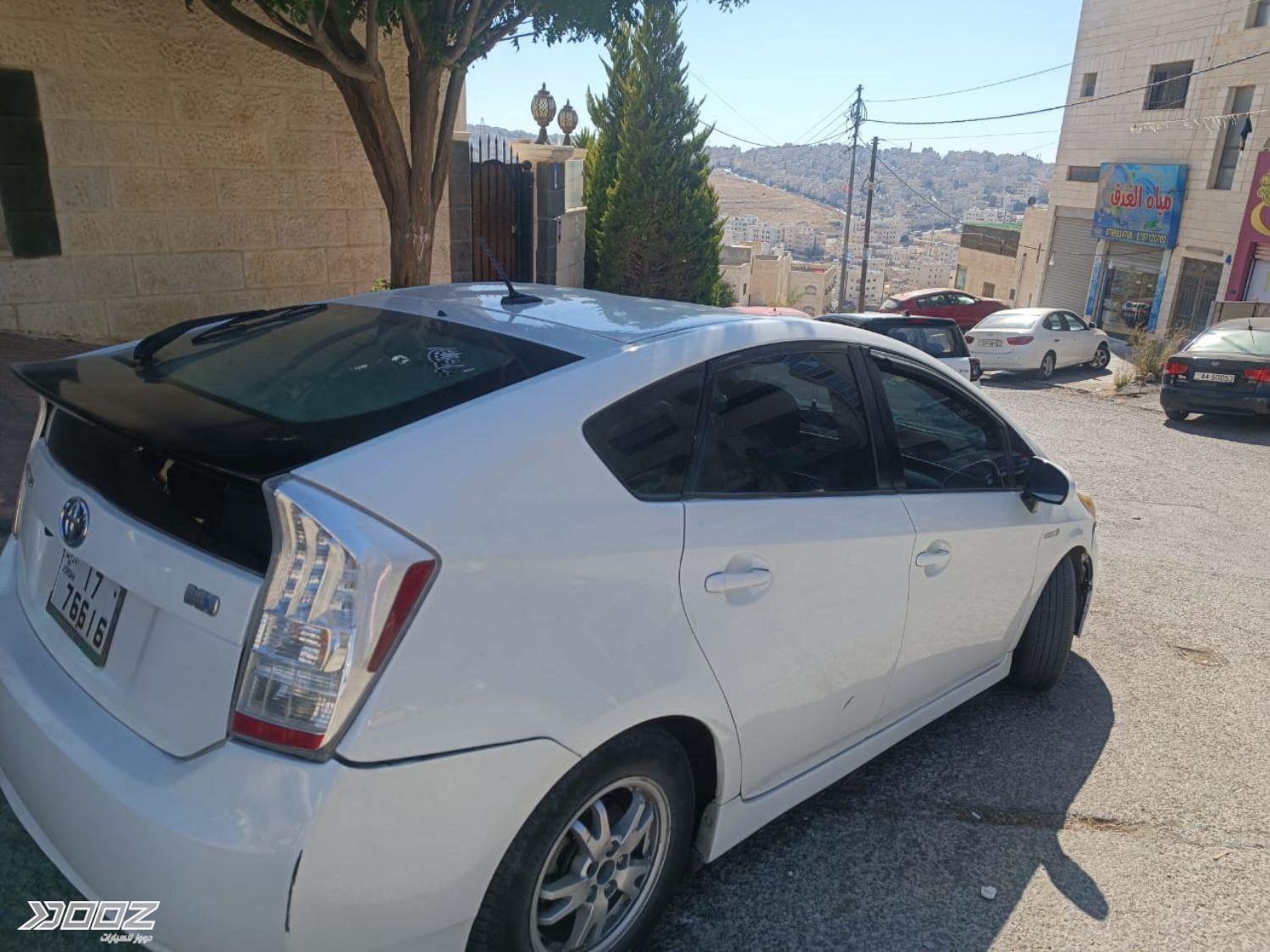 Toyota Prius 2010 for sale in Amman