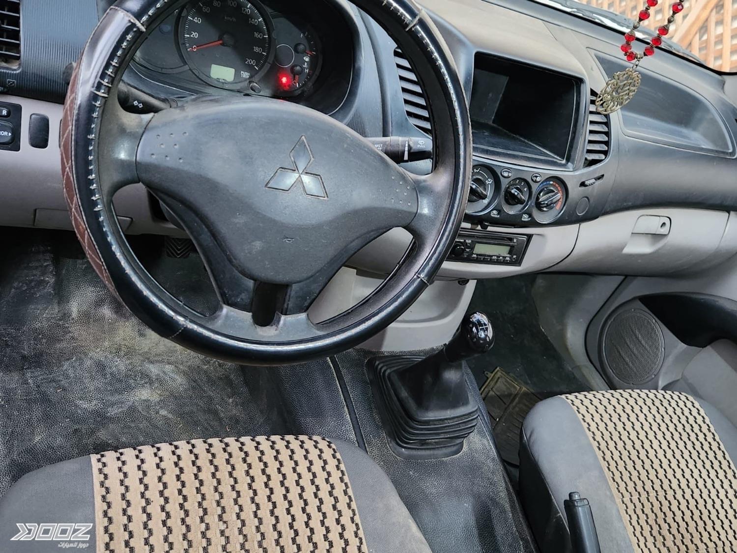 Mitsubishi L200 2015 for sale in Amman
