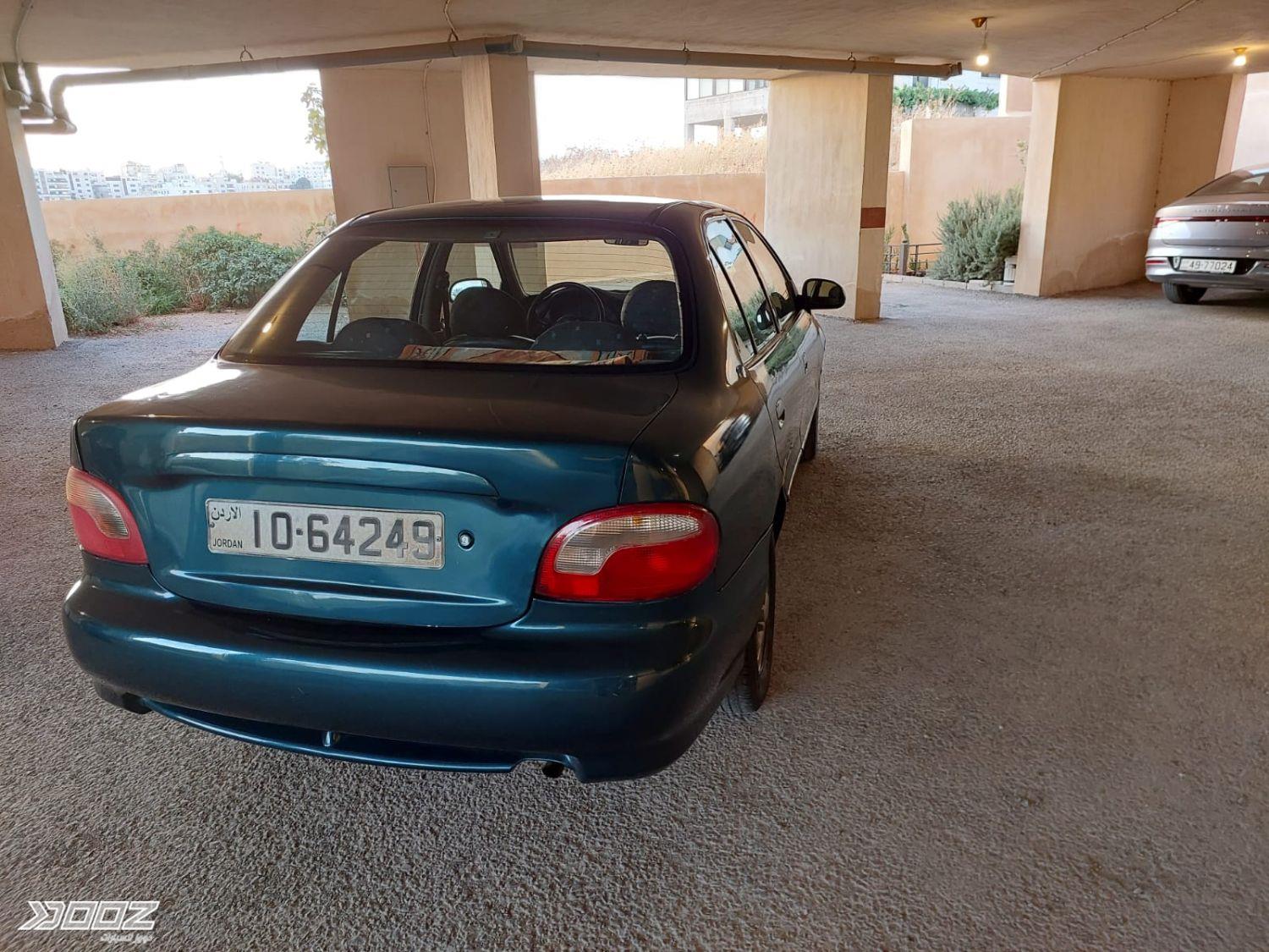هيونداي Accent 1998 للبيع في عمان