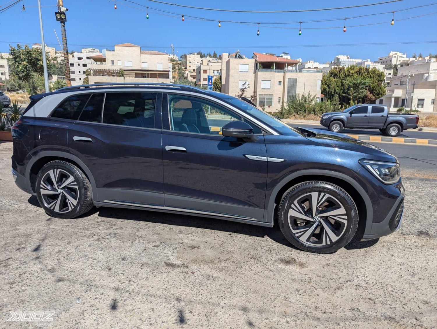 VW ID.6 2023 for sale in Amman