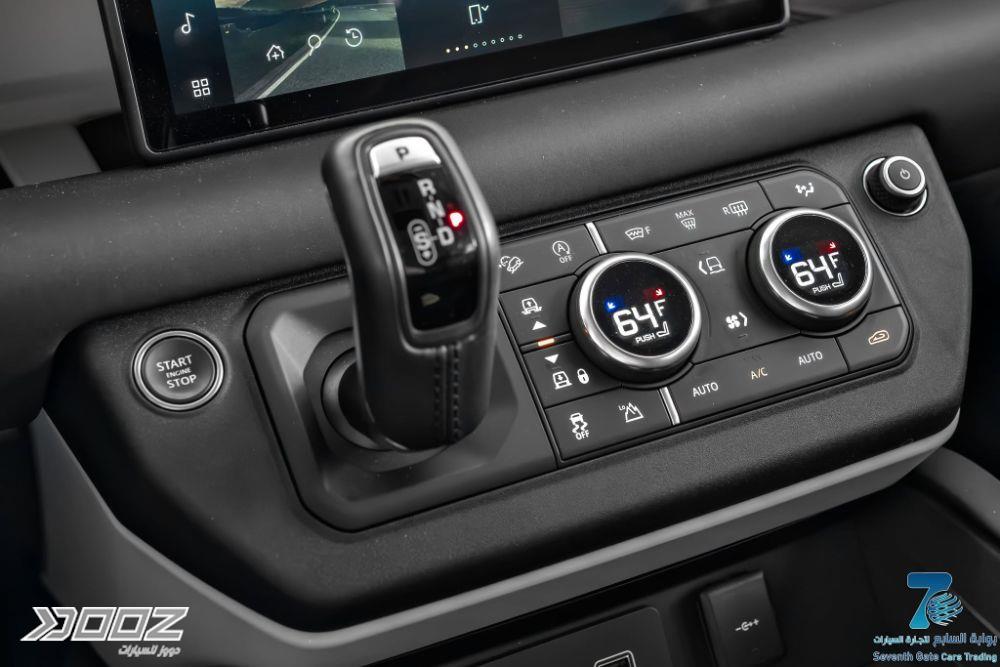 Land Rover Defender 2024 للبيع في عمان