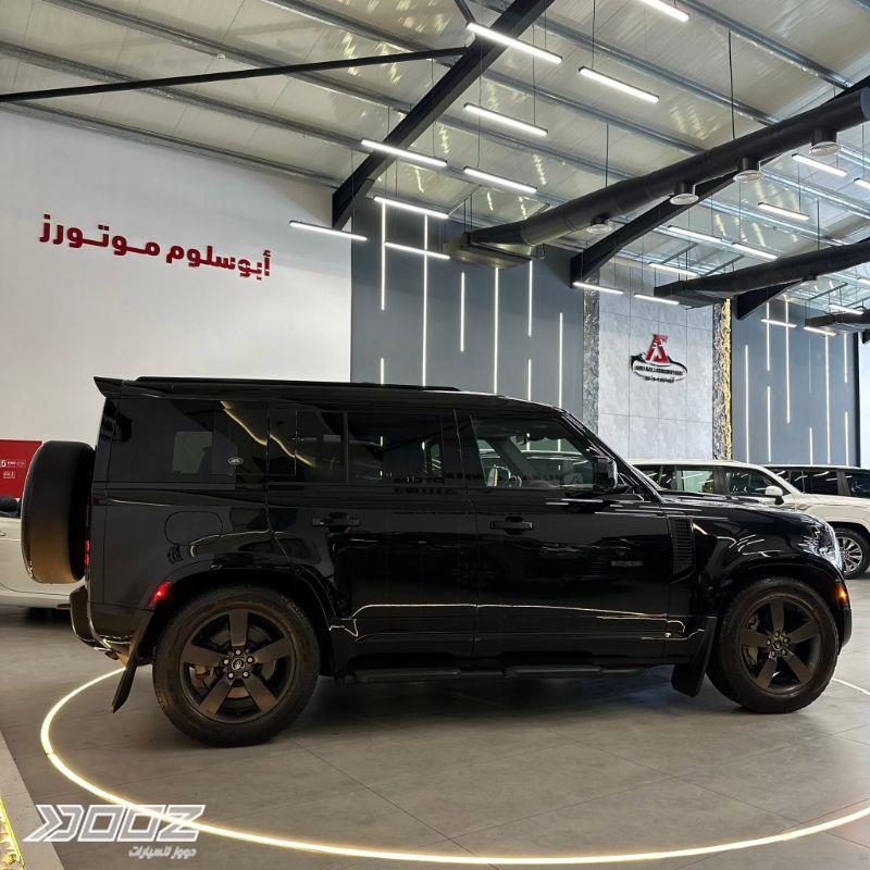Land Rover Defender P400 2022 for sale in Zarqa-freezone