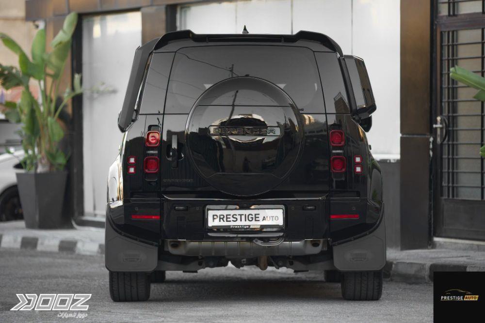 Land Rover Defender 2024 للبيع في عمان