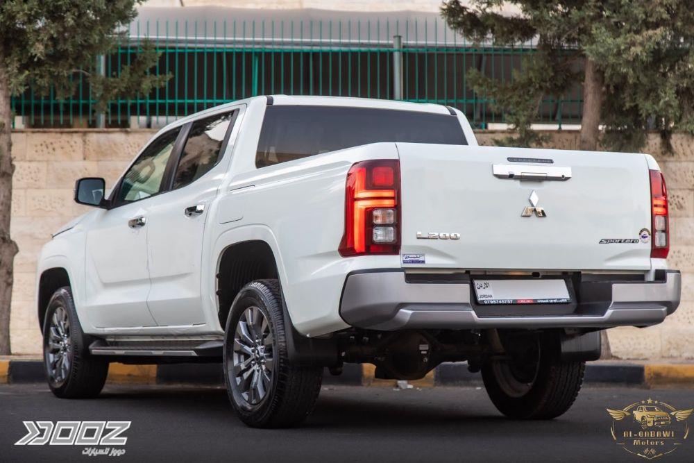 ميتسوبيشي L200 2024 للبيع في عمان