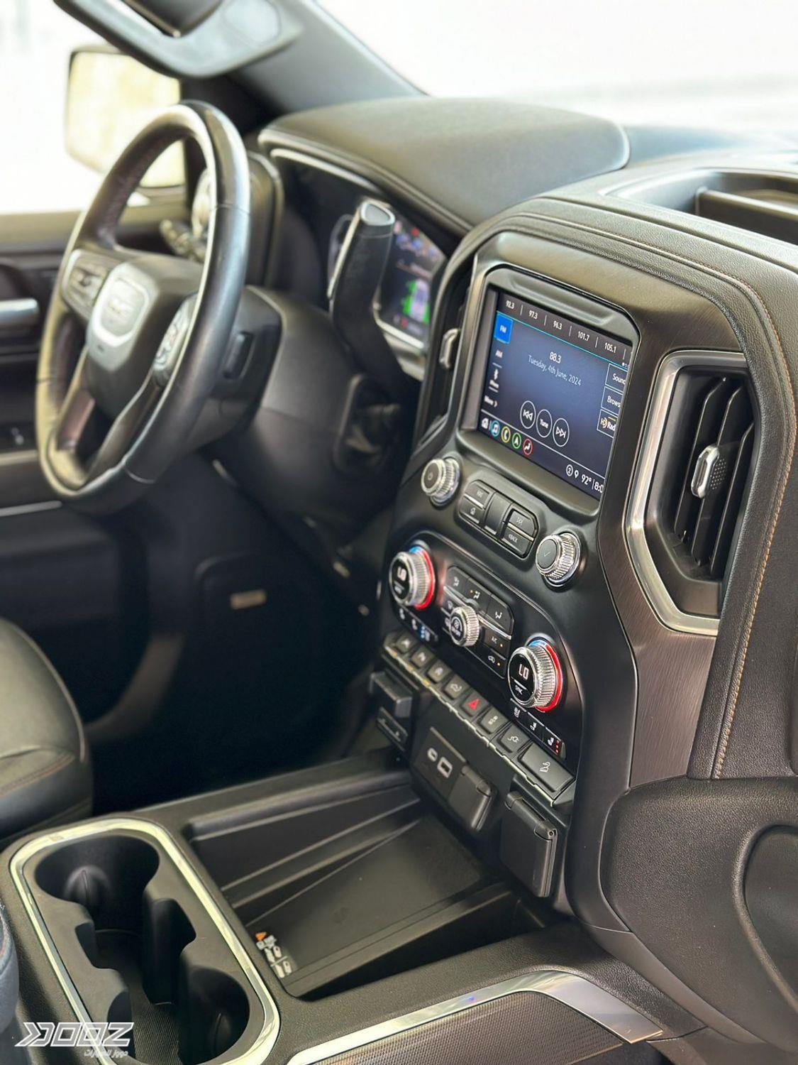 GMC Sierra 2021 for sale in Amman