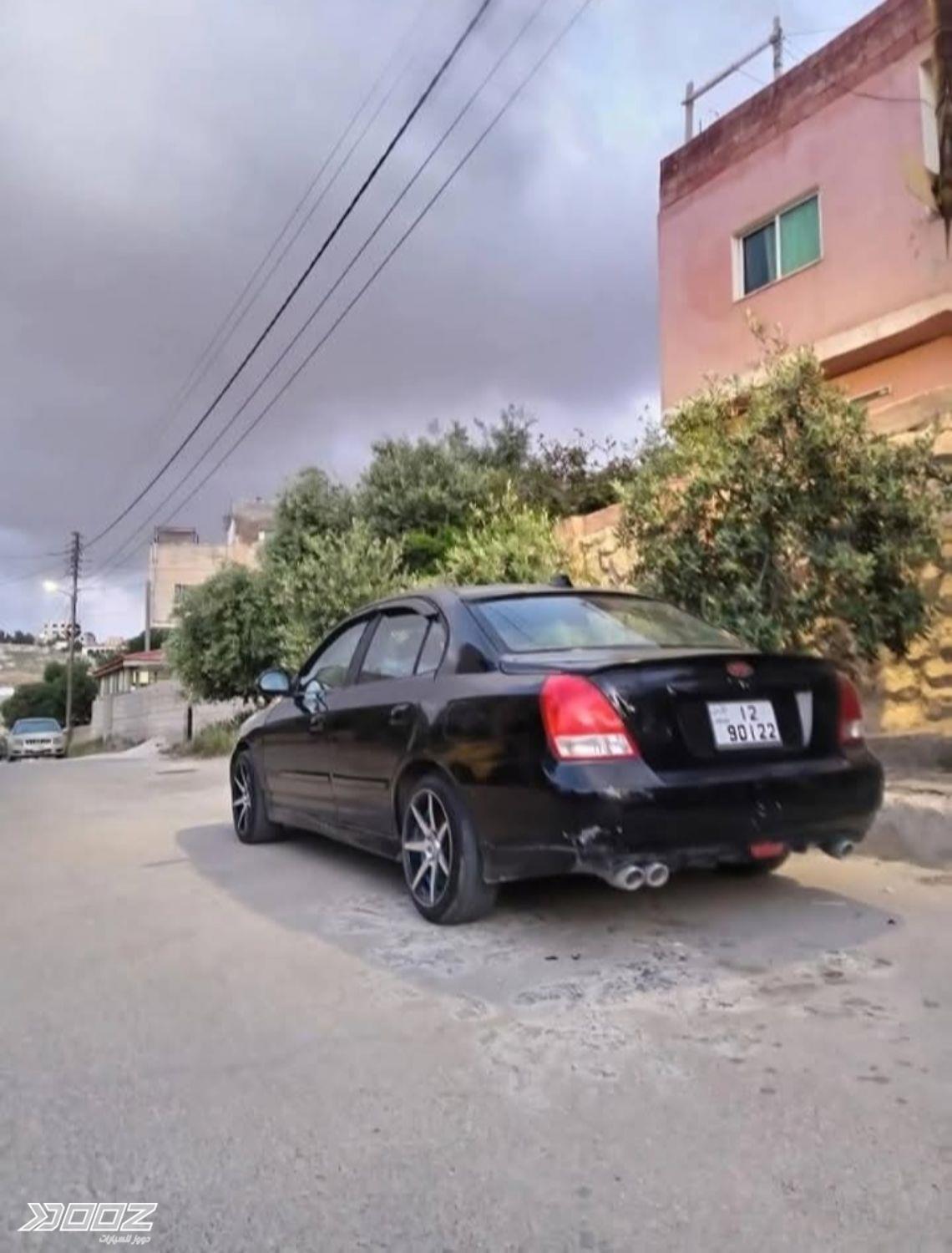 هيونداي Avante 2000 للبيع في عمان