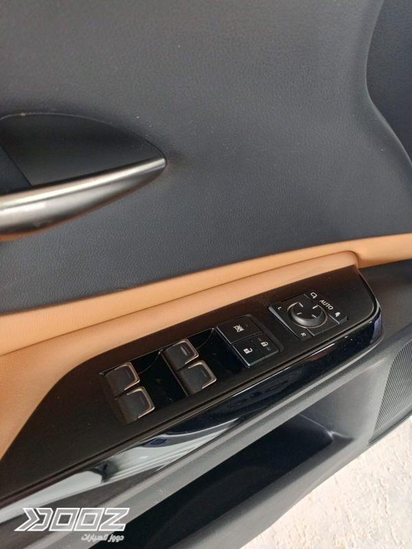 Lexus ES300H 2022 for sale in Amman