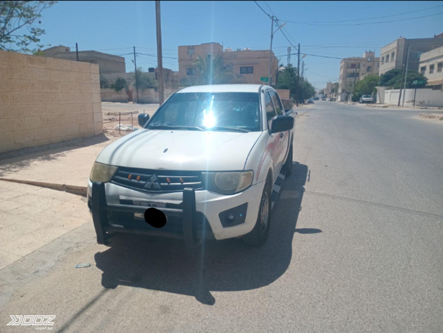 Mitsubishi L200 2010 for sale in Mafraq