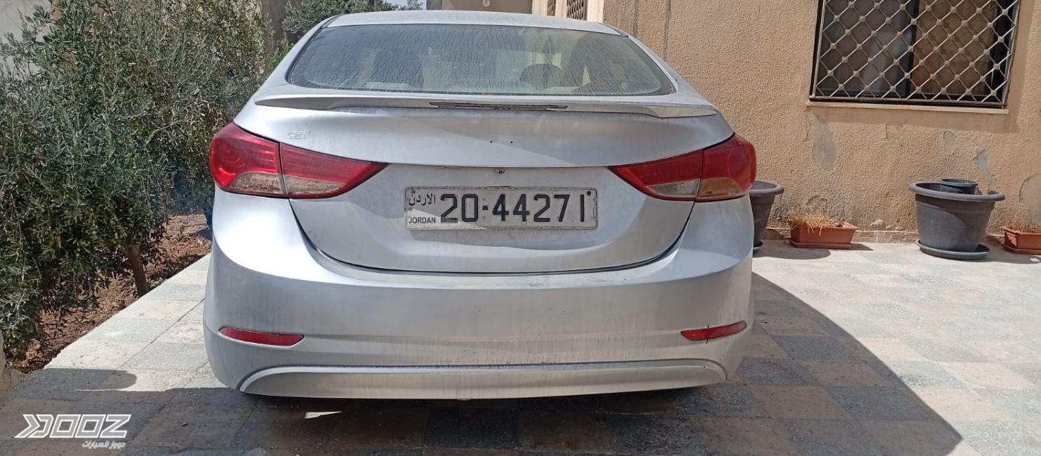 هيونداي Elantra 2012 للبيع في عمان