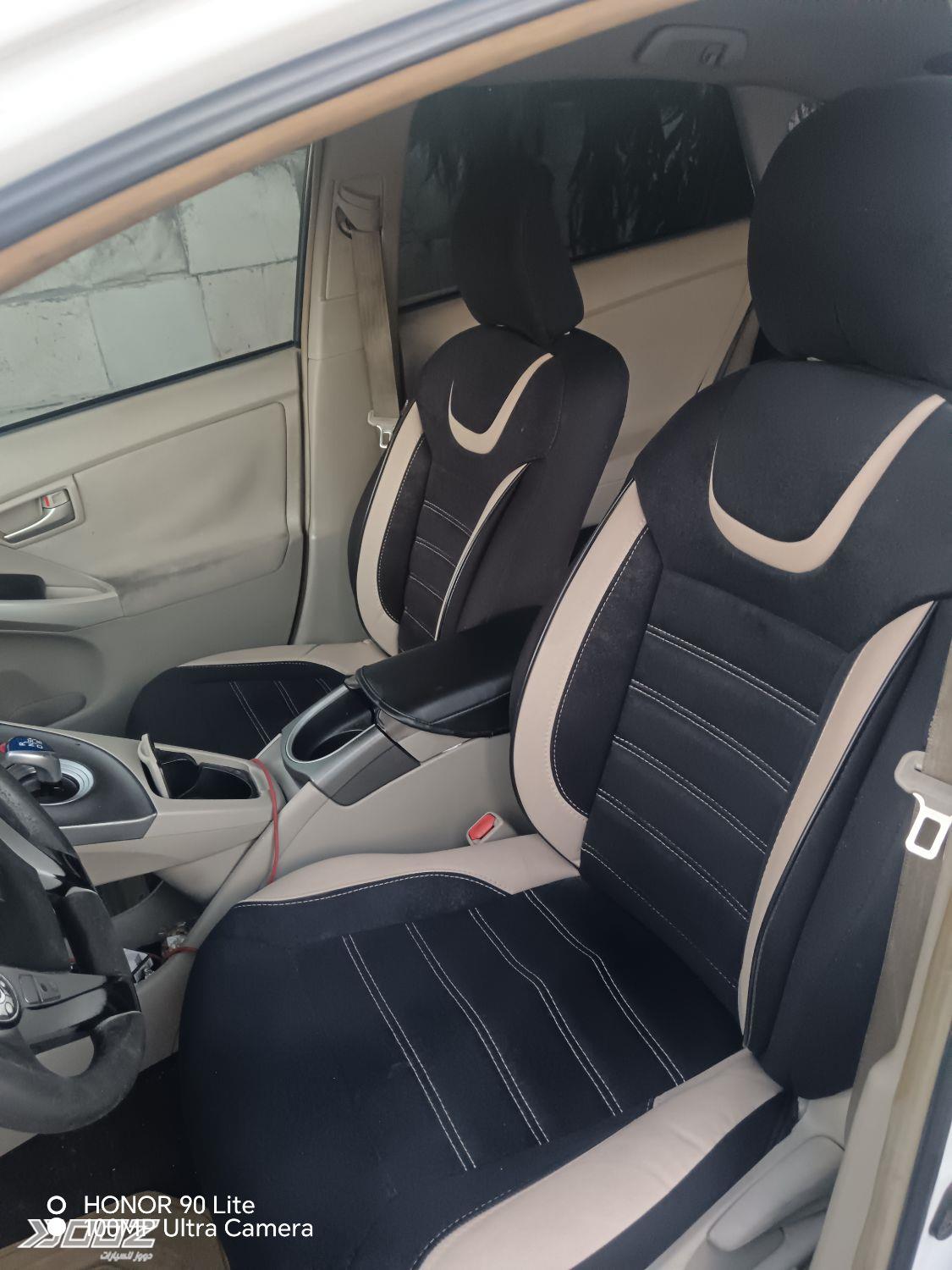 Toyota Prius 2015 for sale in Ajloun