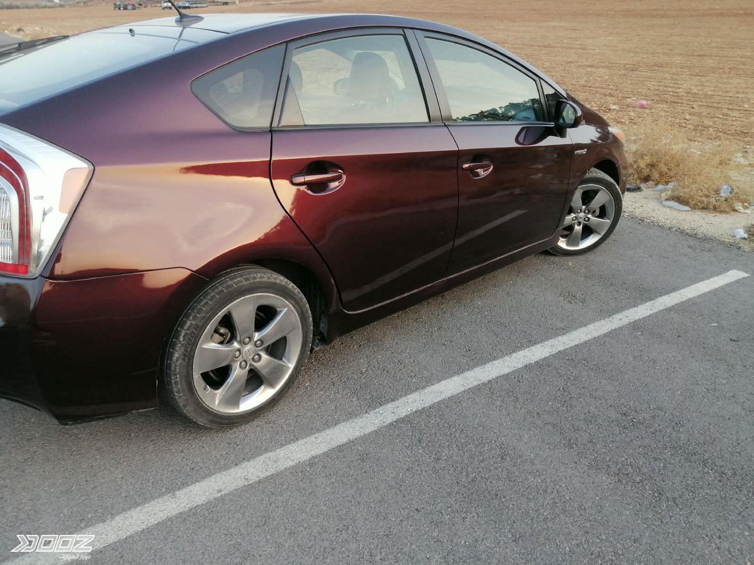 Toyota Prius 2013 for sale in Amman