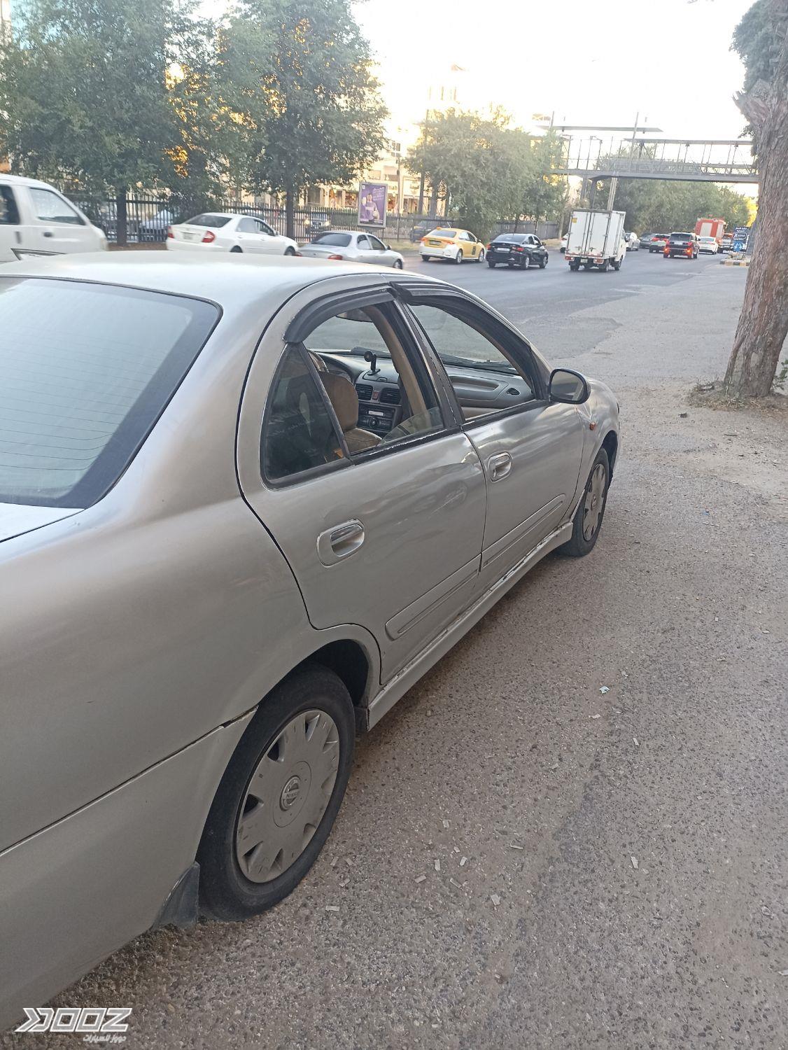 نيسان صني 2001 للبيع في عمان