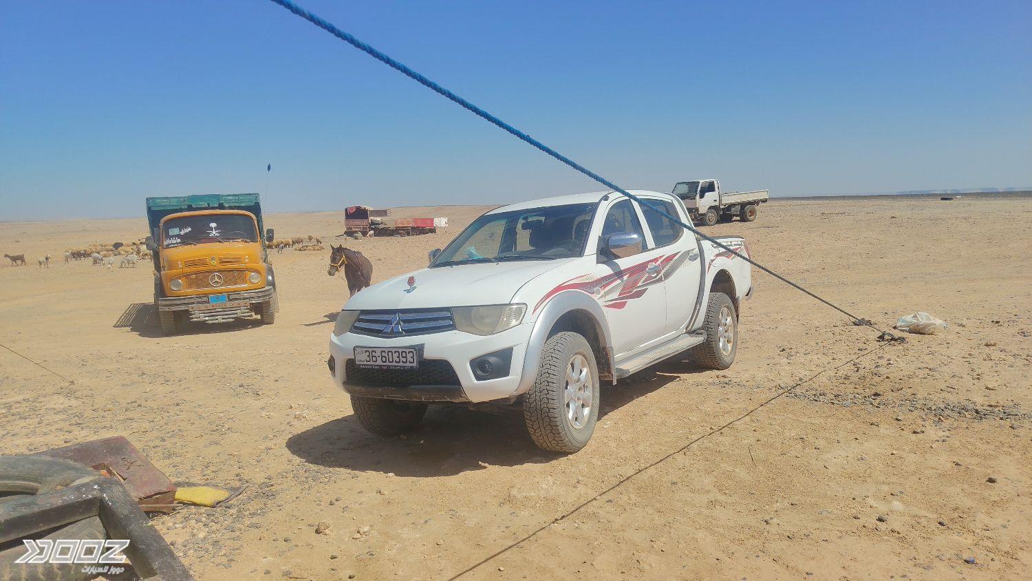 ميتسوبيشي L200 2015 للبيع في المفرق