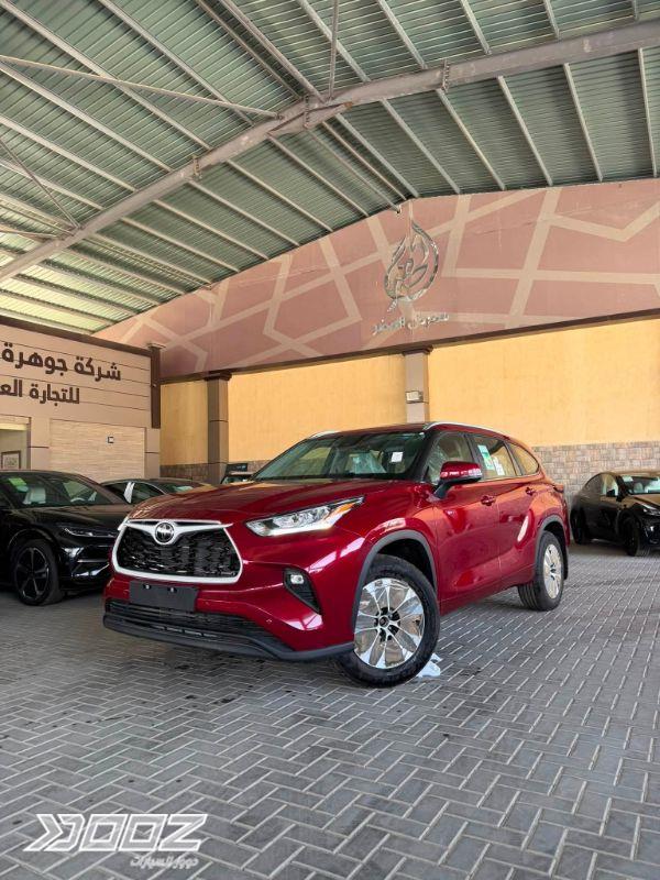 Toyota Highlander 2025 for sale in Zarqa-freezone