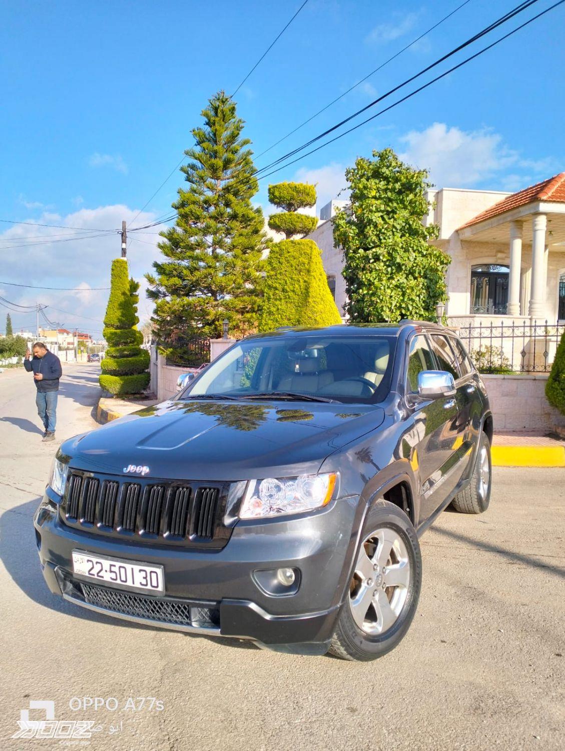 Jeep Grand Cherokee 2011 for sale in Salt