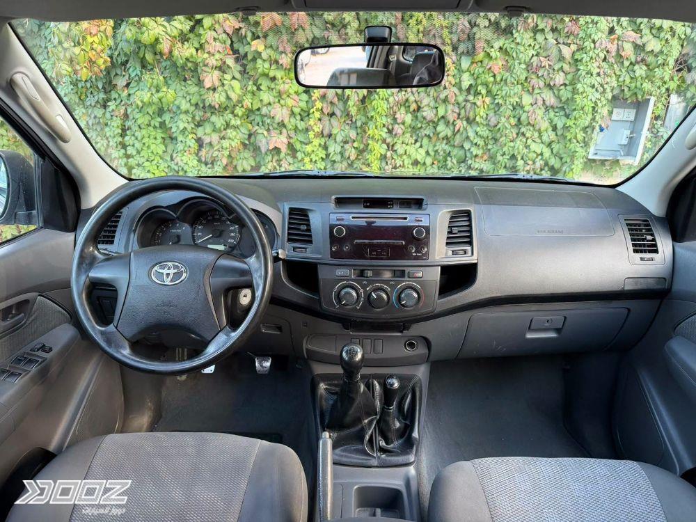 تويوتا Hilux 2015 للبيع في عمان
