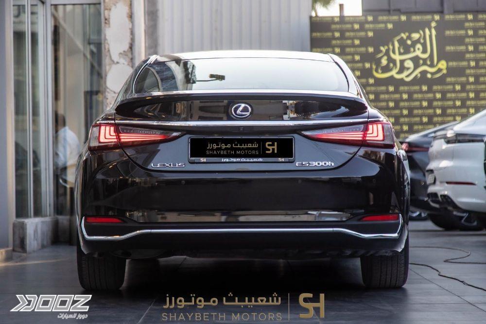Lexus ES300H 2021 for sale in Amman