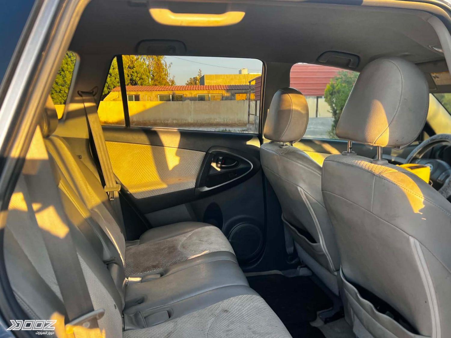 Toyota RAV4 2014 for sale in Amman