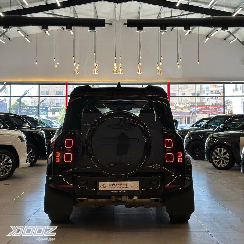 Land Rover Defender P400 2022 for sale in Zarqa-freezone
