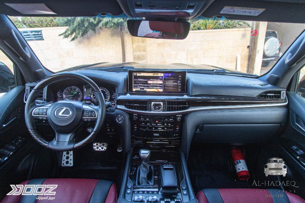 لكزس LX570 2018 للبيع في عمان
