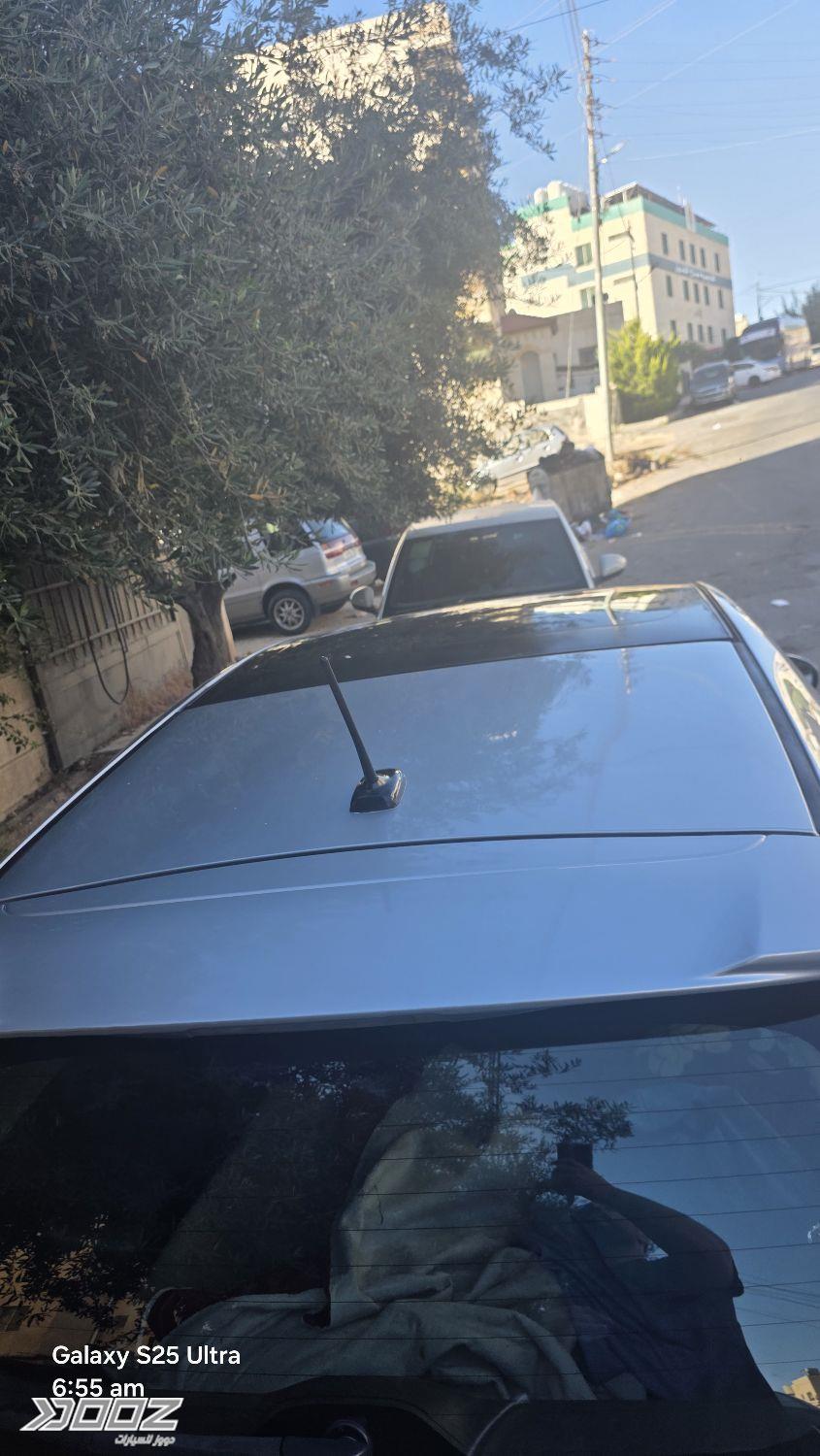 Toyota Prius-V 2014 for sale in Amman