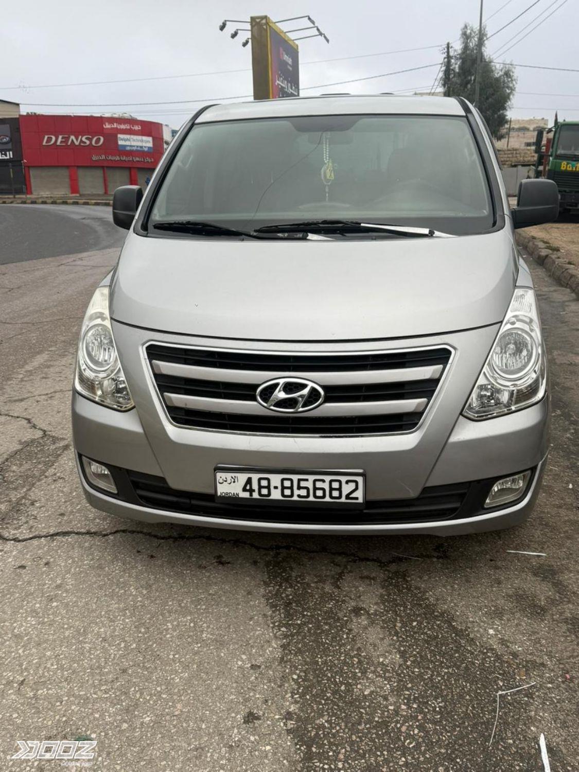 هيونداي H-1 2013 للبيع في الزرقاء