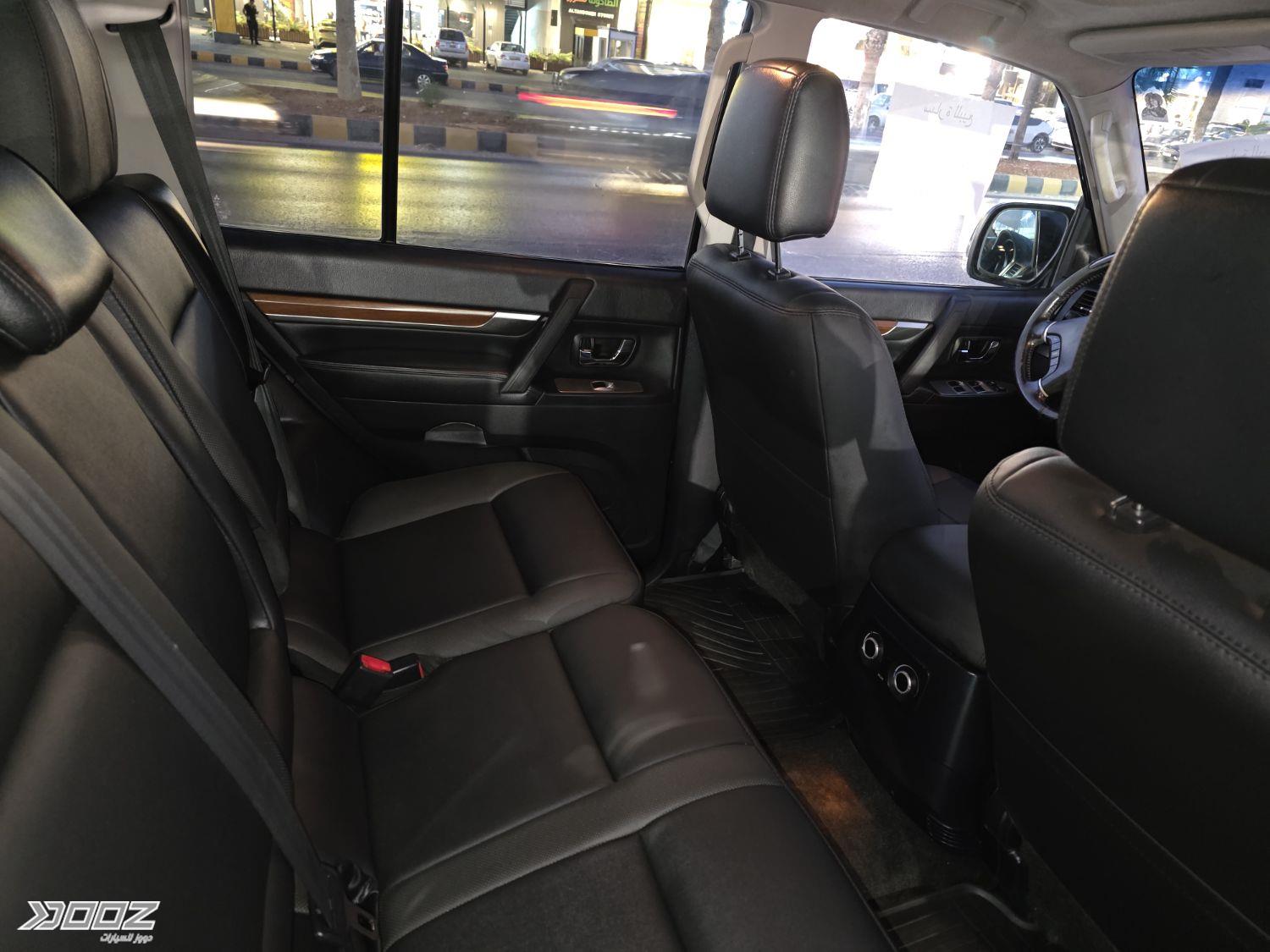ميتسوبيشي Pajero 2008 للبيع في السلط