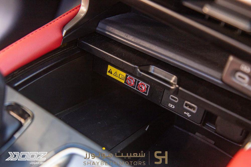 لكزس ار اكس 350 اتش 2023 للبيع في عمان
