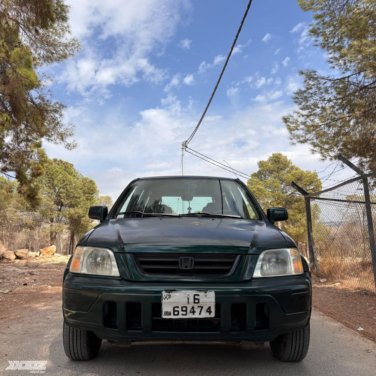 Honda CR-V 2000 for sale in Jerash