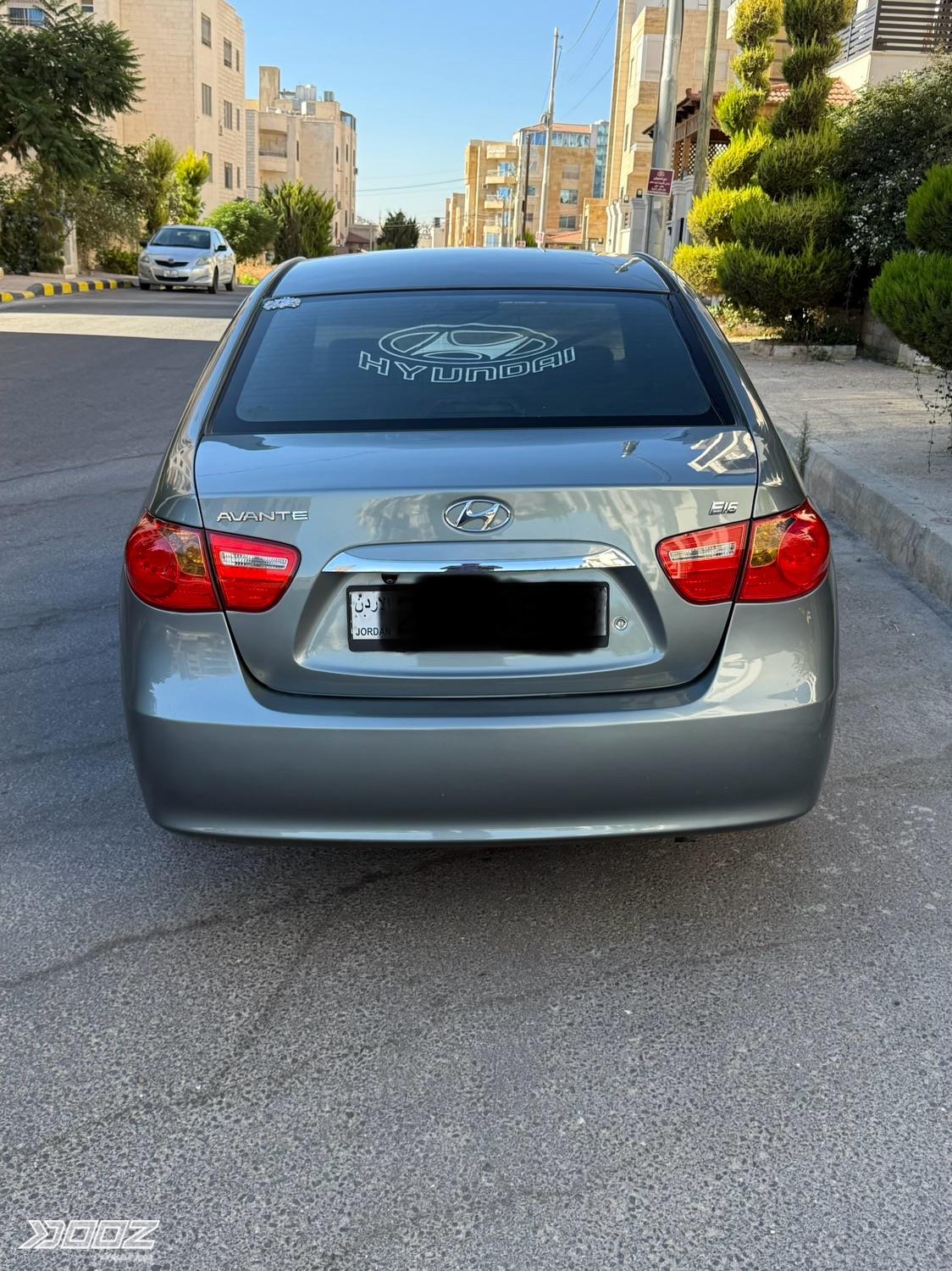 هيونداي Avante 2010 للبيع في عمان