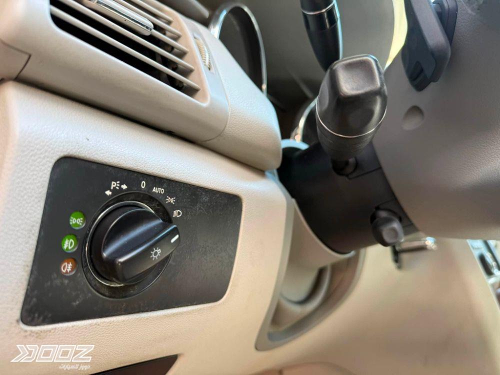 Mercedes R350 2009 for sale in Zarqa-freezone