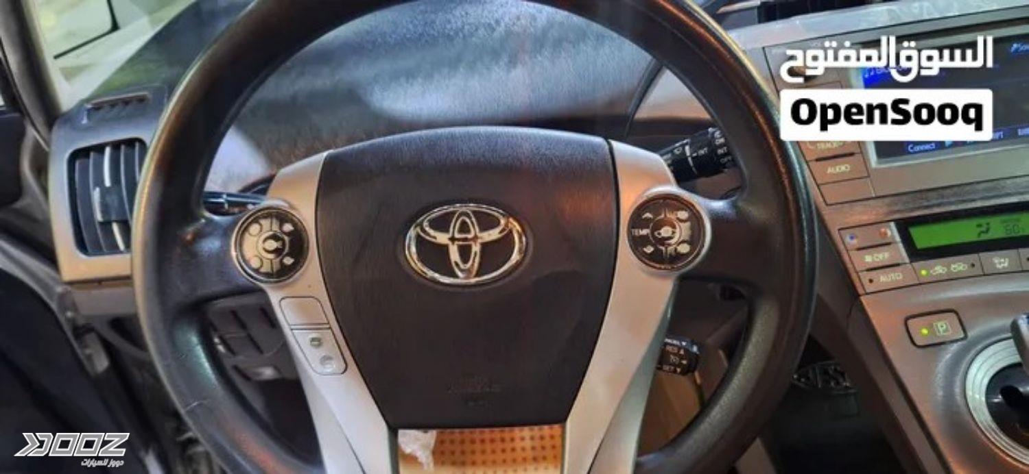 تويوتا Prius 2014 للبيع في عمان