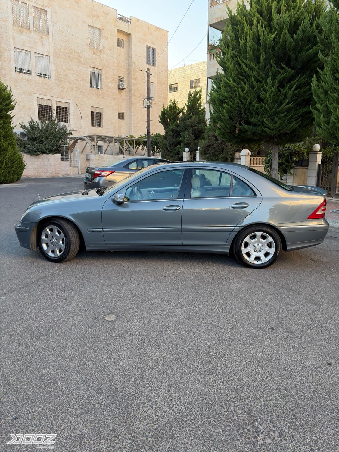 Mercedes C200 K 2006 for sale in Amman
