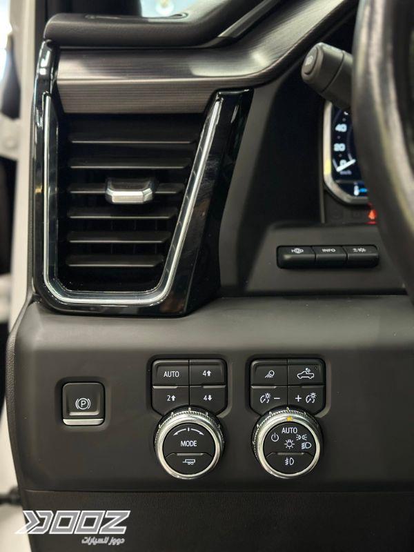 GMC Sierra 2023 for sale in Zarqa-freezone