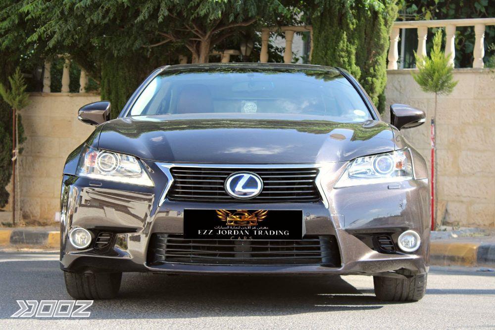 لكزس GS300H 2015 للبيع في عمان