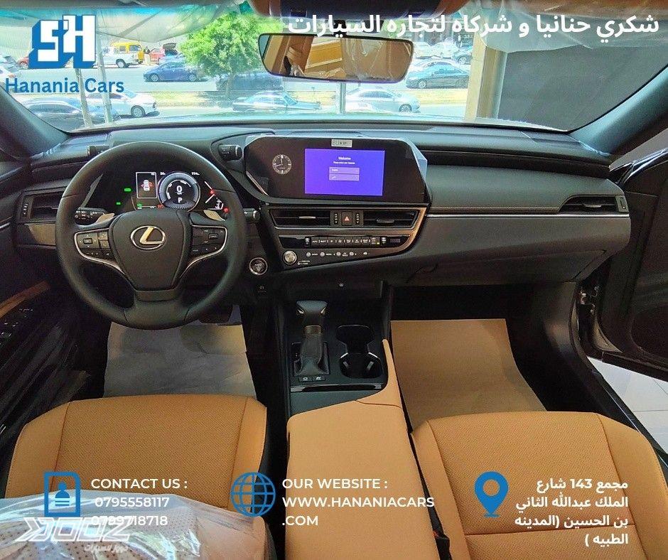 لكزس اي اس 300 اتش 2025 للبيع في عمان